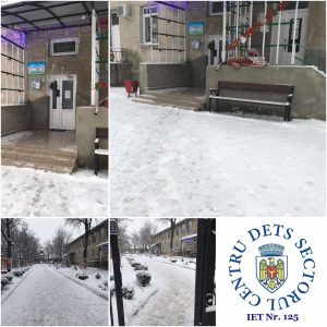 În Grădinița nr.125 din sectorul Centru a fost curăţat teritoriul de zăpadă, pentru a asigura accesul spre instituţie și a evita riscul de accidentare a copiilor și angajaților